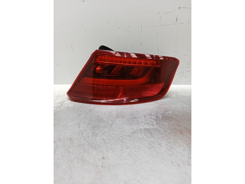 Recambio de piloto trasero derecho para audi a3 sportback (8va) ambiente referencia OEM IAM 8V4945096D 81100202504 8V4945096D LE