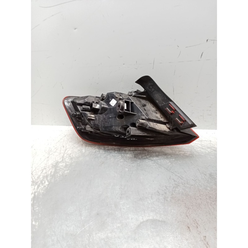 Recambio de piloto trasero derecho para audi a3 sportback (8va) ambiente referencia OEM IAM 8V4945096D 81100202504 8V4945096D LE