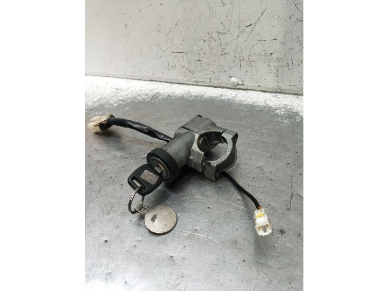 Recambio de conmutador de arranque para nissan serena (c23) 2.3 d referencia OEM IAM   1992