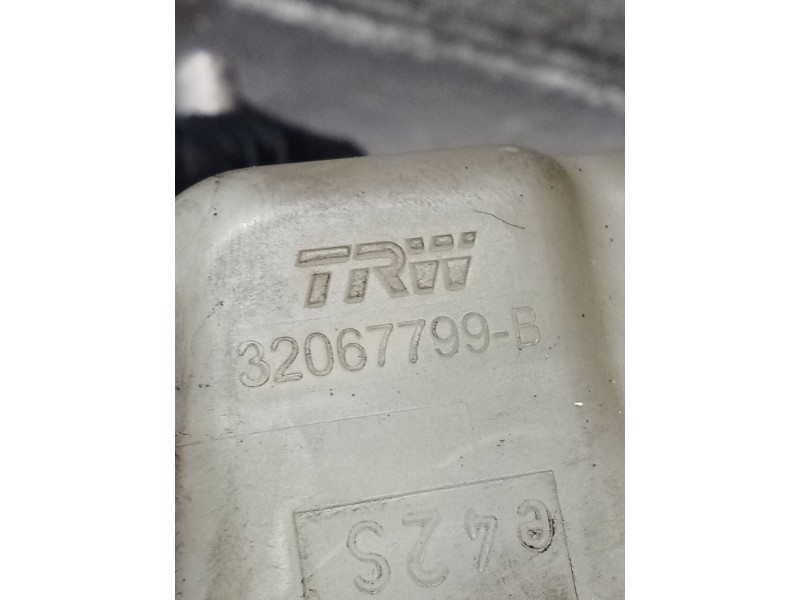 Recambio de bomba freno para alfa romeo spider (177) 2.4 jtd 20v referencia OEM IAM 32067799B  