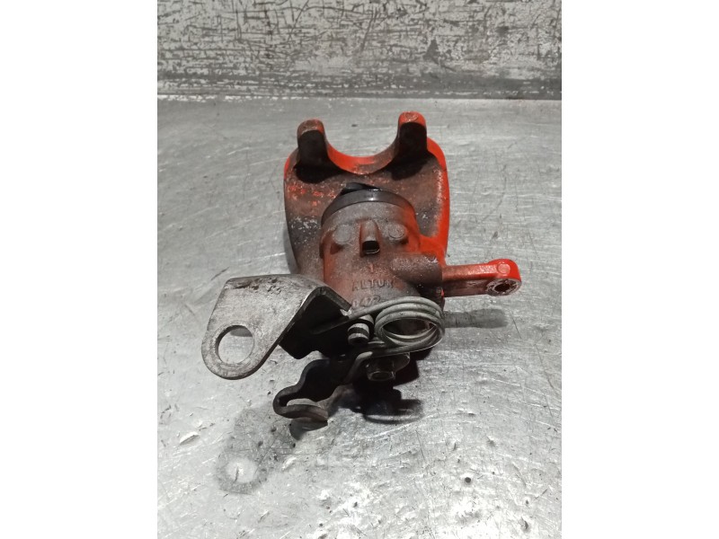Recambio de pinza freno trasera derecha para alfa romeo spider (177) 2.4 jtd 20v referencia OEM IAM   
