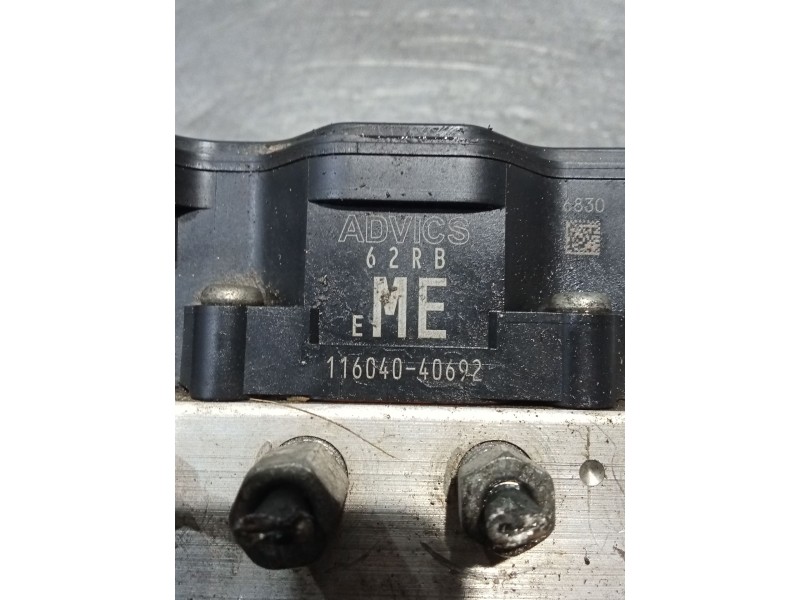 Recambio de abs para suzuki ignis (/mf) gle referencia OEM IAM 11604040692 62RBEME 