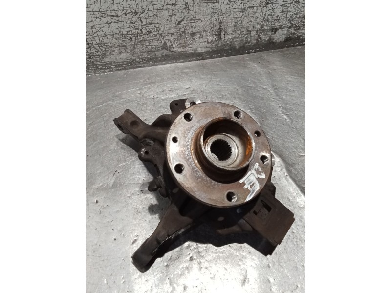 Recambio de mangueta delantera derecha para renault megane iii hatchback (bz0/1_, b3_) 1.5 dci (bz09, bz0d, bz1w, bz29, bz14) re
