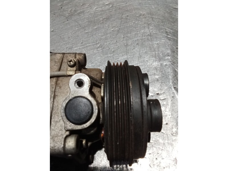 Recambio de compresor aire acondicionado para suzuki ignis (/mf) gle referencia OEM IAM 9520162R00  