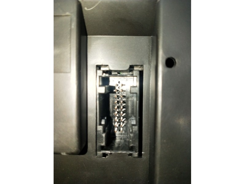 Recambio de cuadro instrumentos para bmw 1 coupé (e82) 123 d referencia OEM IAM 1041568  2007