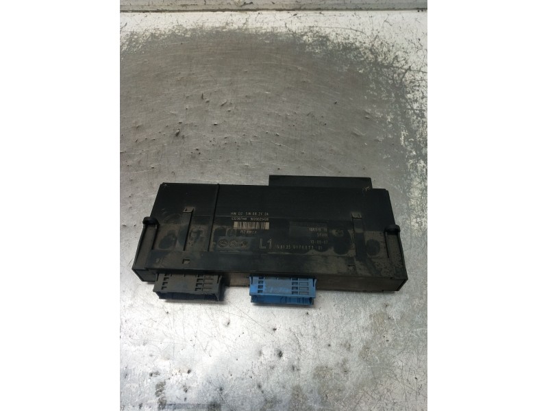 Recambio de modulo electronico para bmw 1 coupé (e82) 123 d referencia OEM IAM 9020025428 532397148 2007