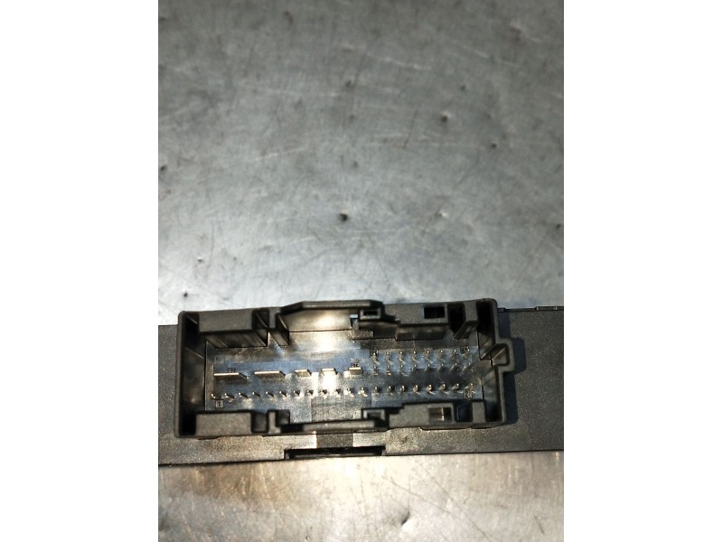 Recambio de modulo electronico para bmw 1 coupé (e82) 123 d referencia OEM IAM 6135914719501 2072681224 2007