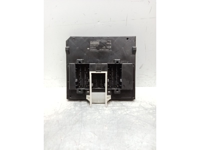 Recambio de modulo electronico para audi a3 sportback (8va) ambiente referencia OEM IAM 5Q0937084J 5WK50893H 