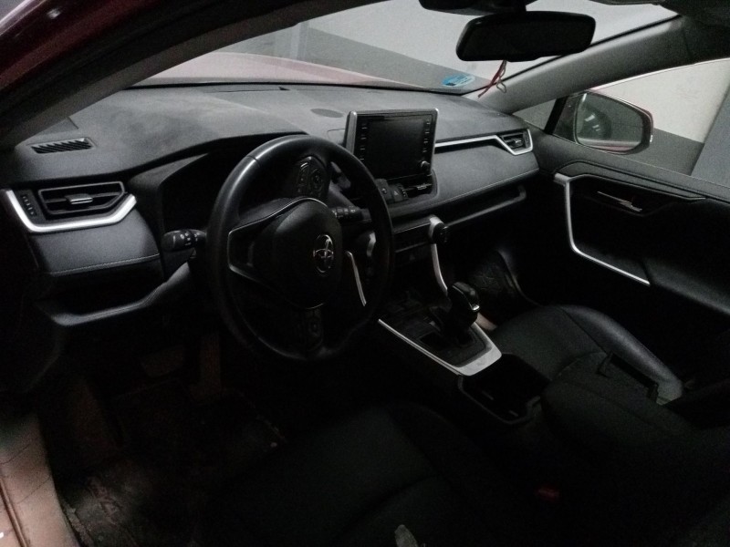 toyota rav 4 v (_a5_, _h5_) del año 2022