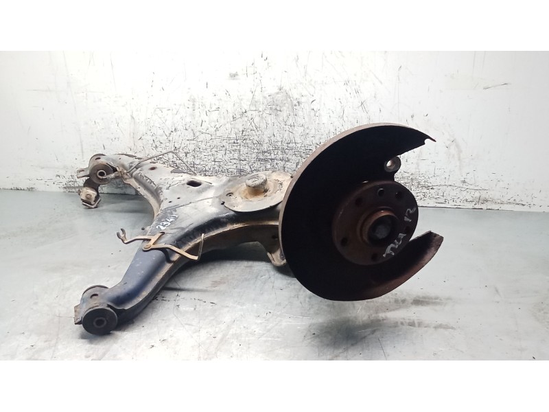 Recambio de mangueta trasera izquierda para volkswagen transporter t4 furgoneta (70a, 70h, 7da, 7dh, 70j) 2.5 tdi referencia OEM