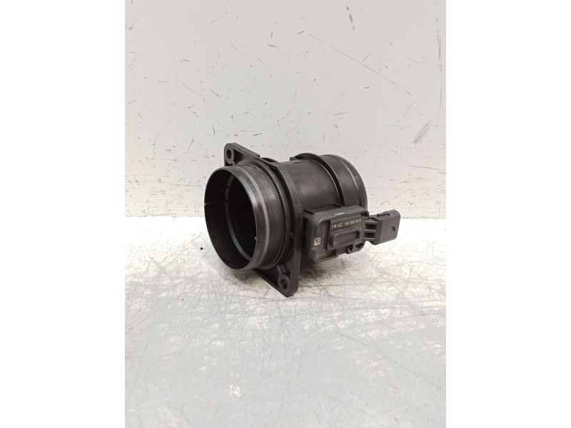 Recambio de caudalimetro para audi a3 sportback (8va) ambiente referencia OEM IAM 04L906461B 5WK98102 