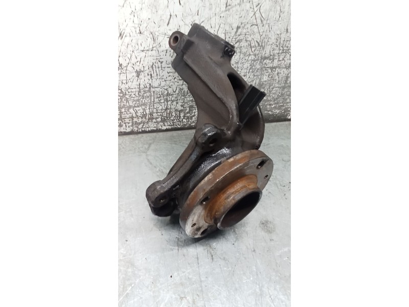 Recambio de mangueta delantera derecha para peugeot 208 i (ca_, cc_) 1.6 hdi / bluehdi 75 referencia OEM IAM   12
