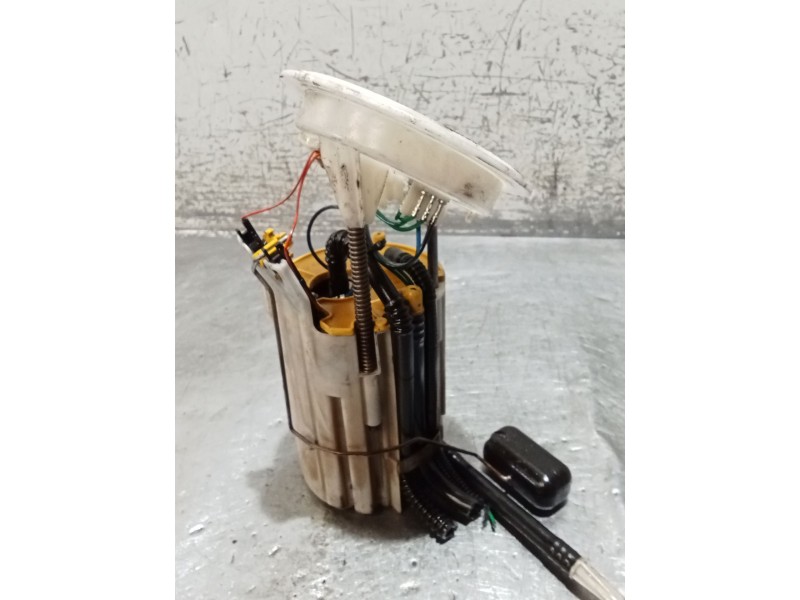 Recambio de bomba combustible para bmw 5 (e60) 520 d referencia OEM IAM   
