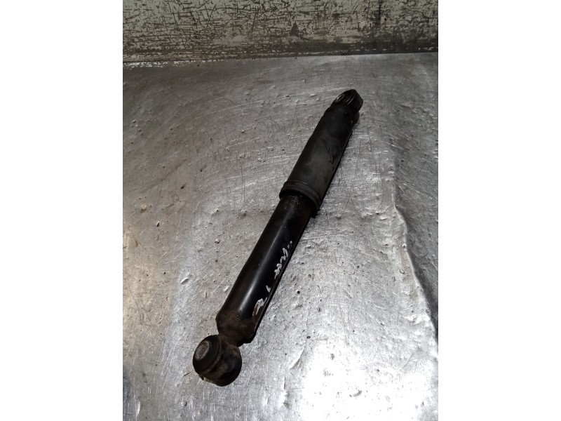 Recambio de amortiguador trasero izquierdo para fiat panda / panda classic (169_) 1.1 (169.axa1a) referencia OEM IAM   03
