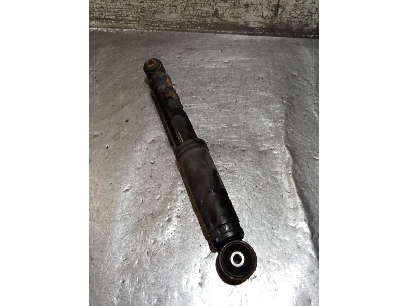 Recambio de amortiguador trasero izquierdo para fiat panda / panda classic (169_) 1.1 (169.axa1a) referencia OEM IAM   03