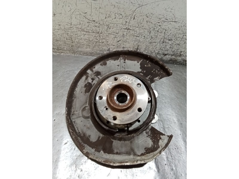 Recambio de mangueta trasera izquierda para bmw 5 (e60) 520 d referencia OEM IAM   