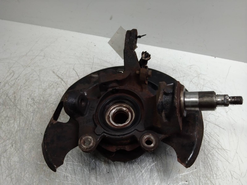 Recambio de mangueta delantera izquierda para nissan primera berlina (p11) 2.0 turbodiesel cat referencia OEM IAM   