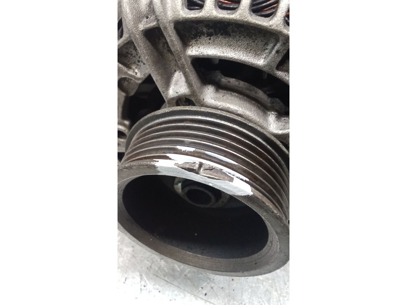 Recambio de alternador para volkswagen transporter t4 furgoneta (70a, 70h, 7da, 7dh, 70j) 2.5 tdi referencia OEM IAM 0124515035 