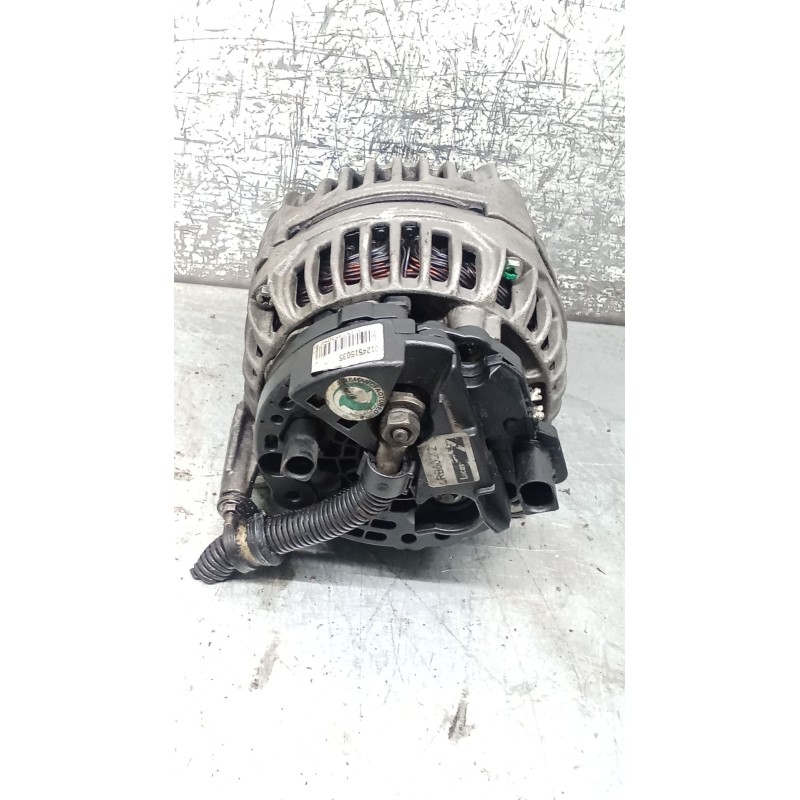 Recambio de alternador para volkswagen transporter t4 furgoneta (70a, 70h, 7da, 7dh, 70j) 2.5 tdi referencia OEM IAM 0124515035 