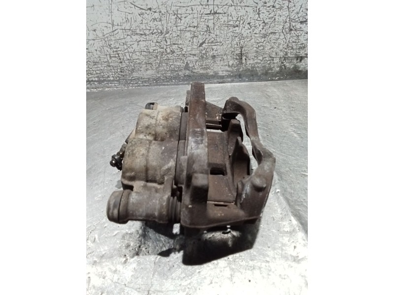 Recambio de pinza freno delantera izquierda para citroën jumper iii caja/chasis 2.2 hdi 120 referencia OEM IAM   06