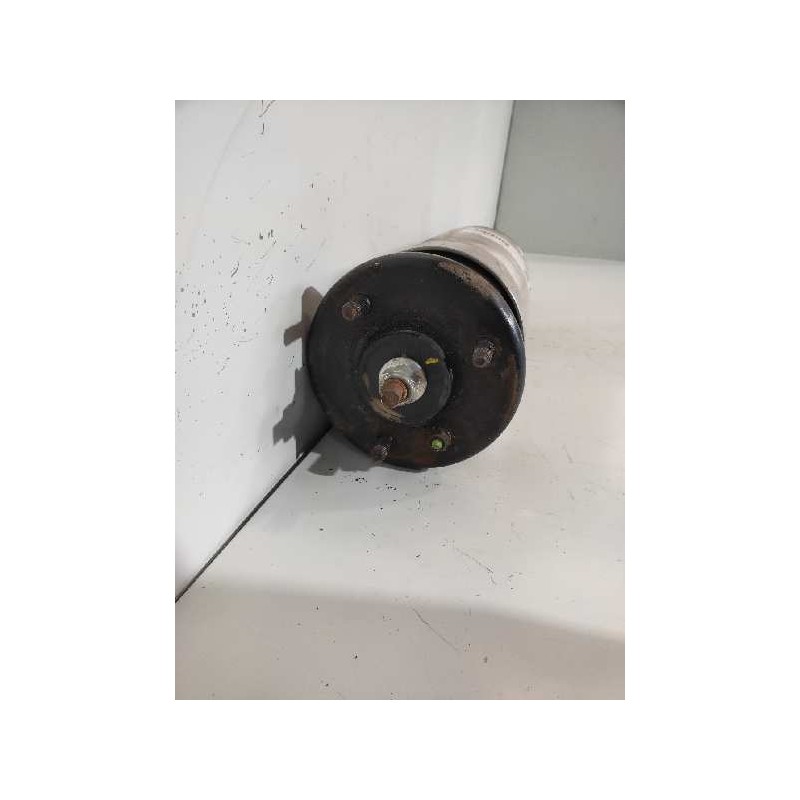Recambio de amortiguador delantero izquierdo para land rover discovery v6 td se referencia OEM IAM 22241484A RNB501580 RSC500190