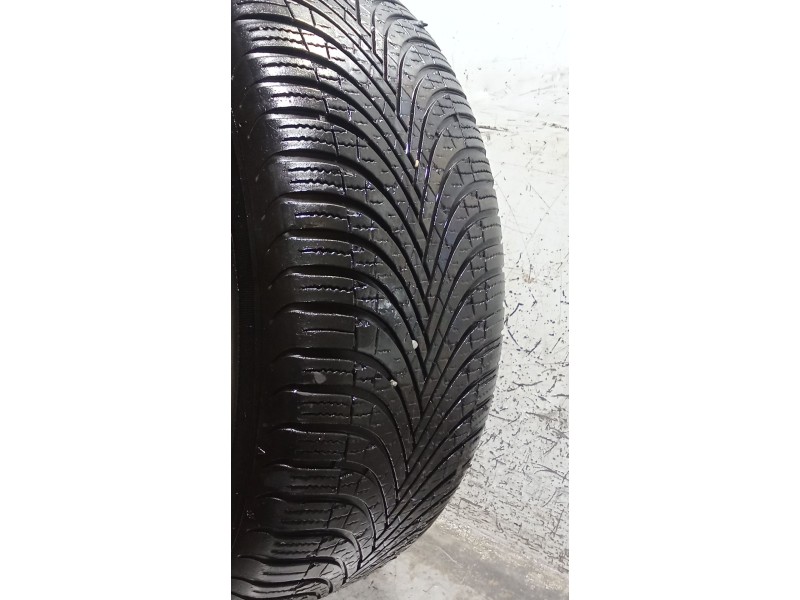 Recambio de juego llantas para volkswagen tiguan (5n_) 2.0 tdi referencia OEM IAM 235/55 R17 103V  VER FOTOS