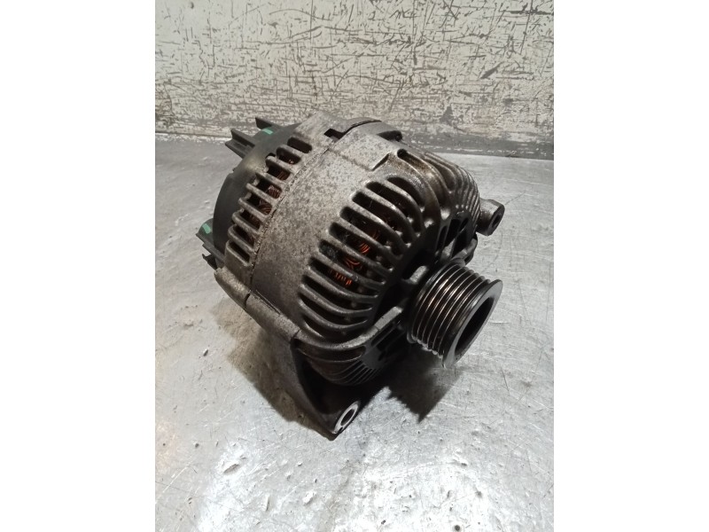 Recambio de alternador para bmw 5 (e60) 520 d referencia OEM IAM 7797521 2543304A 