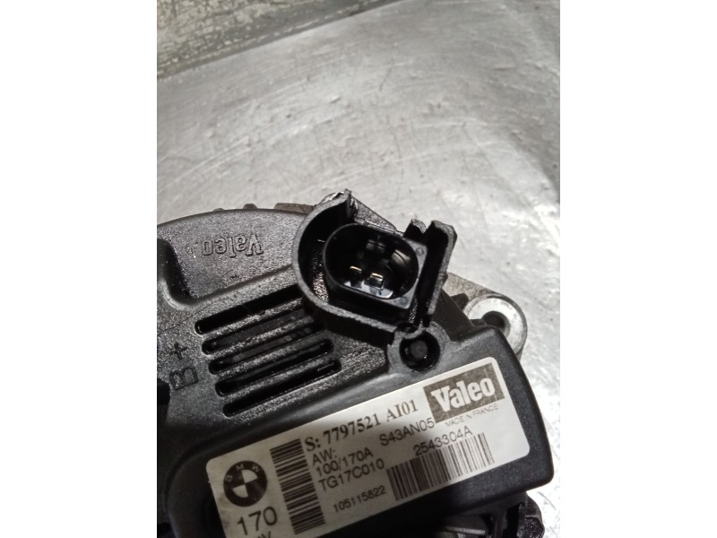 Recambio de alternador para bmw 5 (e60) 520 d referencia OEM IAM 7797521 2543304A 