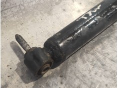 Recambio de amortiguador trasero derecho para renault scenic iii authentique referencia OEM IAM 562100018R   2