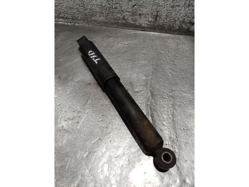 Recambio de amortiguador trasero derecho para iveco daily iii furgoneta 35 s 11 v,35 c 11 v referencia OEM IAM   