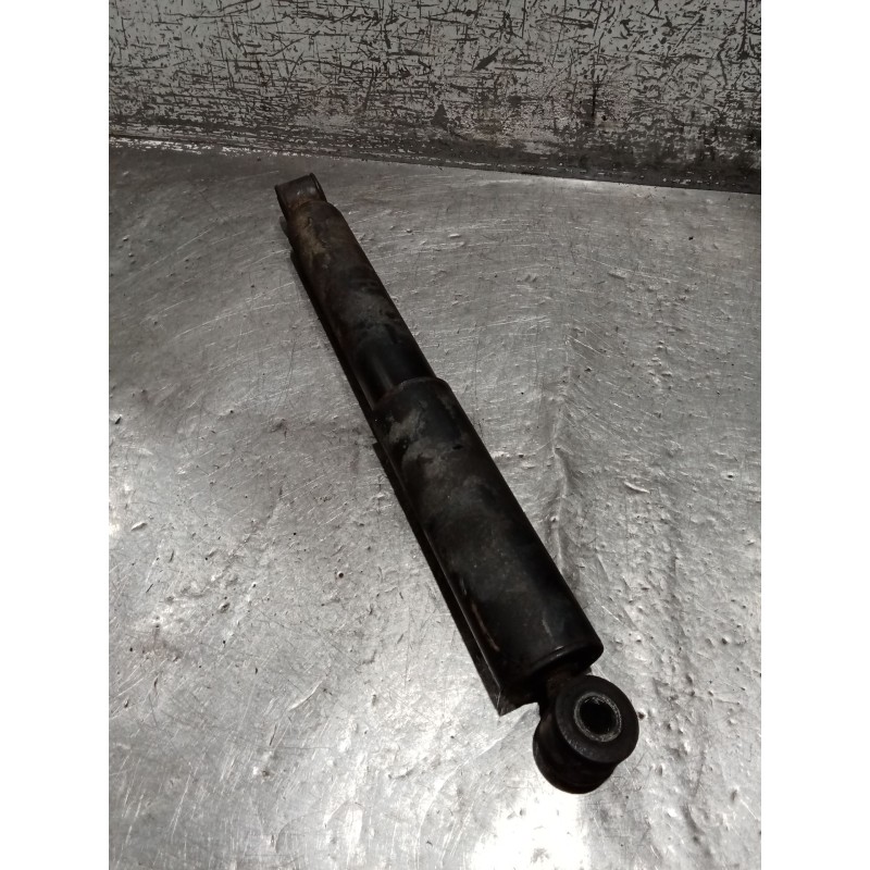 Recambio de amortiguador trasero derecho para iveco daily iii furgoneta 35 s 11 v,35 c 11 v referencia OEM IAM   