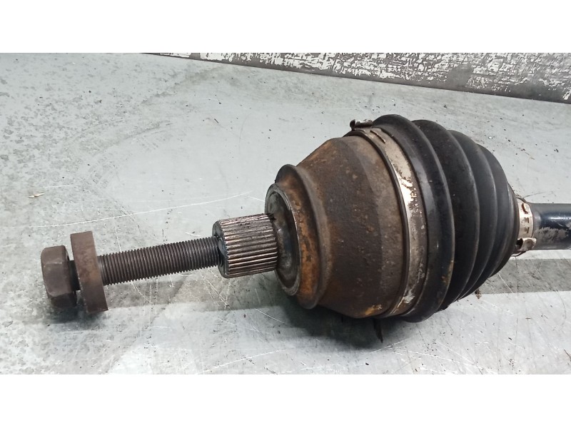 Recambio de transmision delantera derecha para volkswagen transporter t4 furgoneta (70a, 70h, 7da, 7dh, 70j) 2.5 tdi referencia 