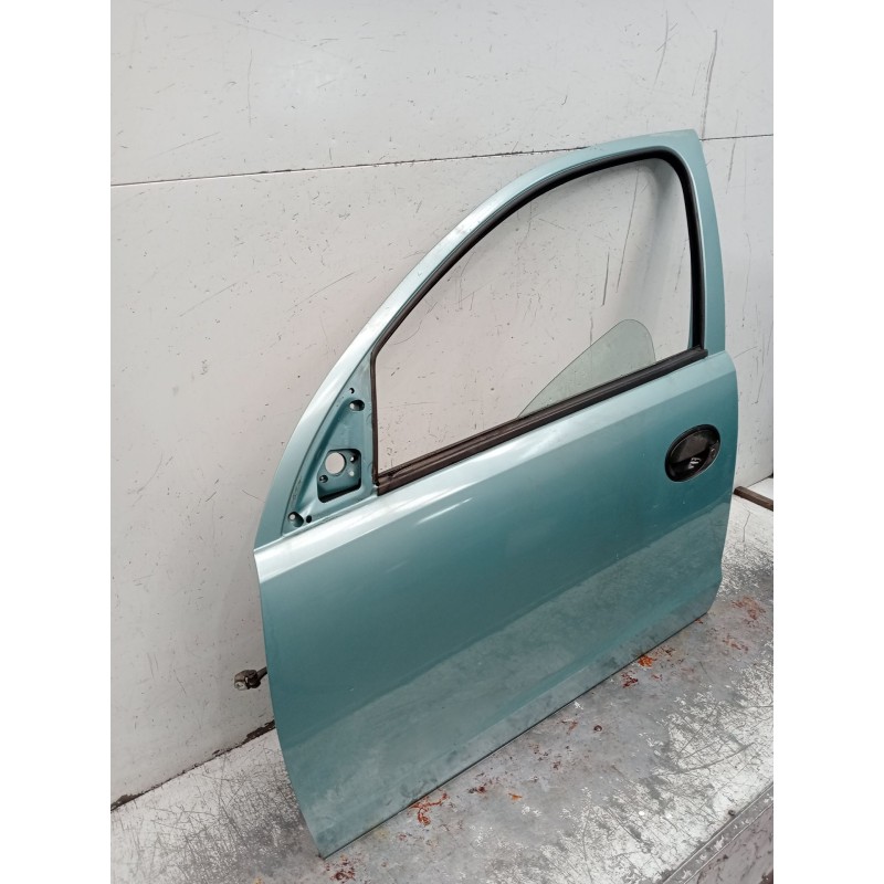 Recambio de puerta delantera izquierda para opel corsa c (x01) 1.7 dti (f08, f68) referencia OEM IAM   