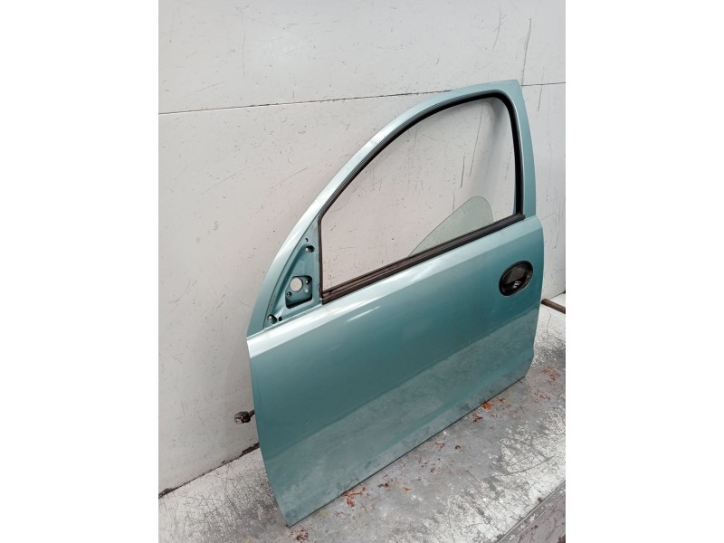 Recambio de puerta delantera izquierda para opel corsa c (x01) 1.7 dti (f08, f68) referencia OEM IAM   