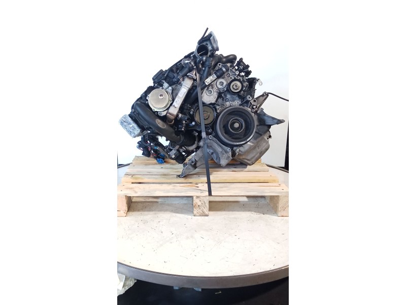 Recambio de motor completo para bmw 5 (e60) 520 d referencia OEM IAM 204D4 BOSCH 82756100