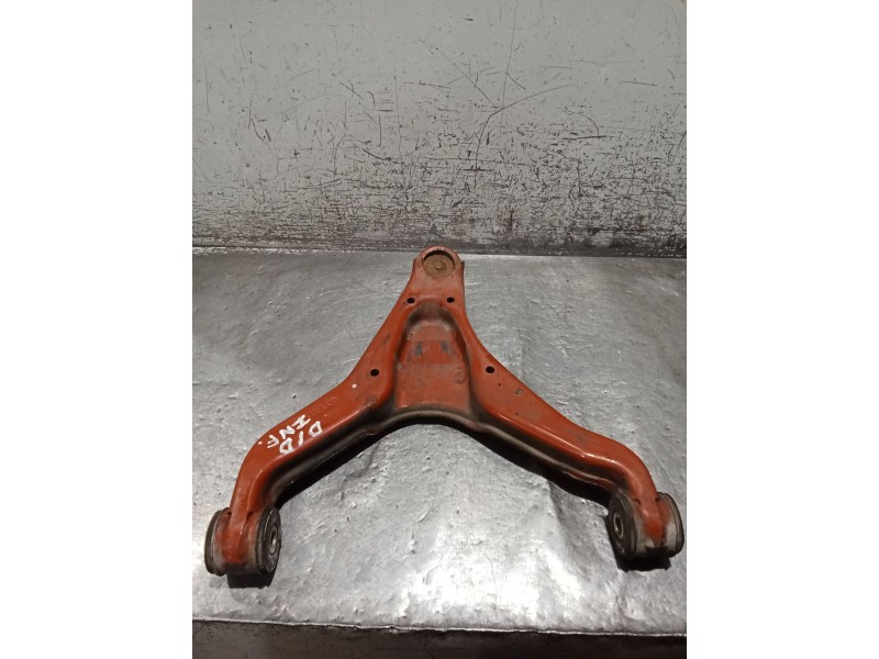Recambio de brazo suspension inferior delantero derecho para iveco daily iii furgoneta 35 s 11 v,35 c 11 v referencia OEM IAM   