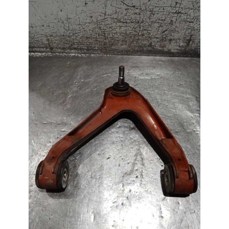 Recambio de brazo suspension superior delantero derecho para iveco daily iii furgoneta 35 s 11 v,35 c 11 v referencia OEM IAM   