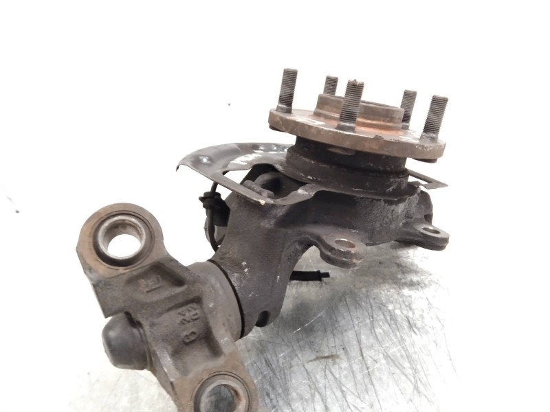 Recambio de mangueta delantera izquierda para nissan primera berlina (p12) referencia OEM IAM   