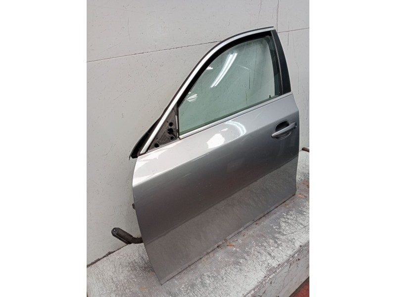 Recambio de puerta delantera izquierda para bmw 5 (e60) 520 d referencia OEM IAM   4P