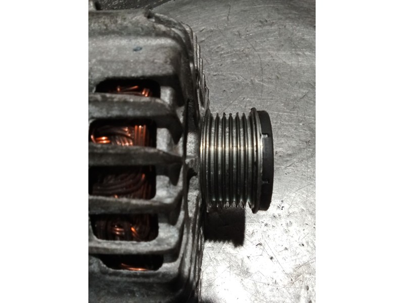 Recambio de alternador para bmw 1 coupé (e82) 123 d referencia OEM IAM   