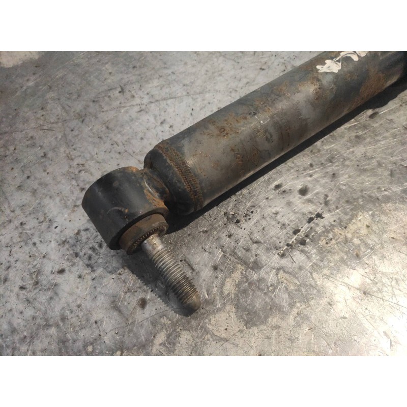 Recambio de amortiguador trasero izquierdo para renault scenic iii authentique referencia OEM IAM 562100018R  