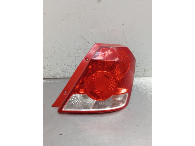 Recambio de piloto trasero derecho para daewoo kalos (klas) 1.2 referencia OEM IAM   2002