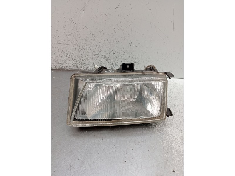 Recambio de faro izquierdo para seat ibiza ii (6k1) 1.6 i referencia OEM IAM   1993