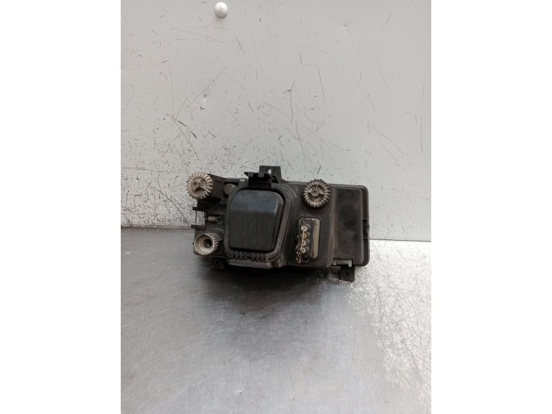 Recambio de faro izquierdo para seat ibiza ii (6k1) 1.6 i referencia OEM IAM   1993