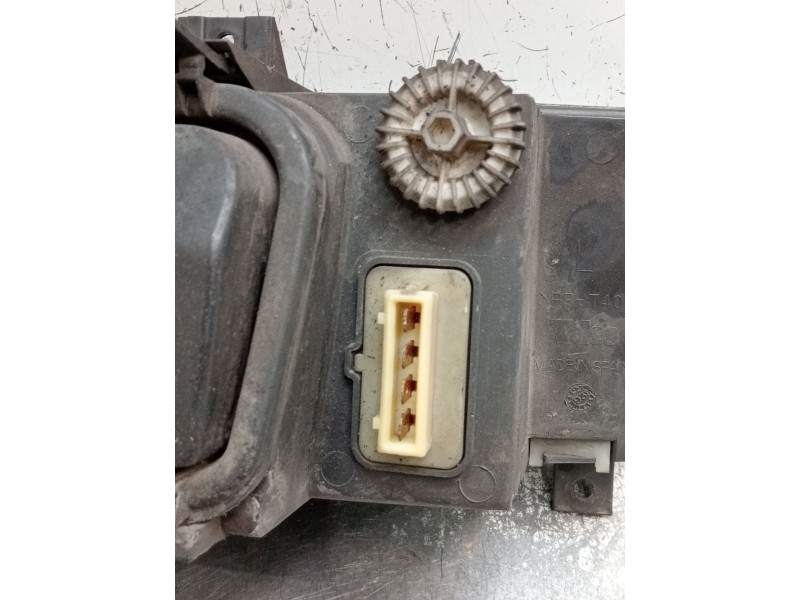 Recambio de faro izquierdo para seat ibiza ii (6k1) 1.6 i referencia OEM IAM   1993