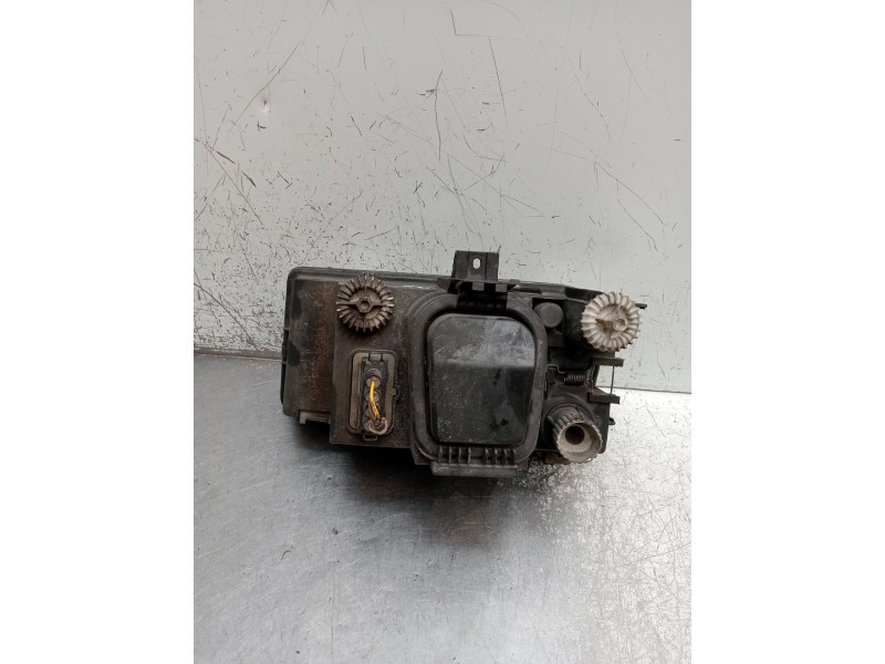 Recambio de faro derecho para seat ibiza ii (6k1) 1.6 i referencia OEM IAM  VER FOTOS 1993