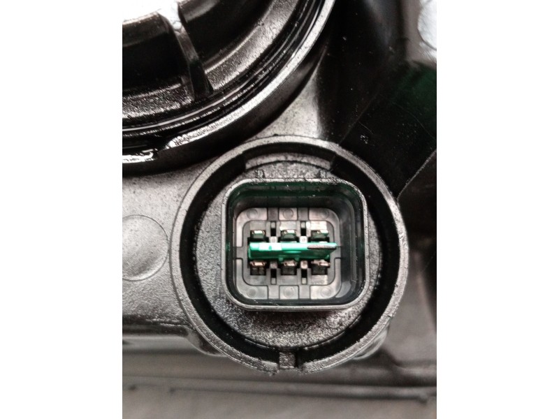 Recambio de faro derecho para kia sorento i (jc) 2.5 crdi referencia OEM IAM   2006