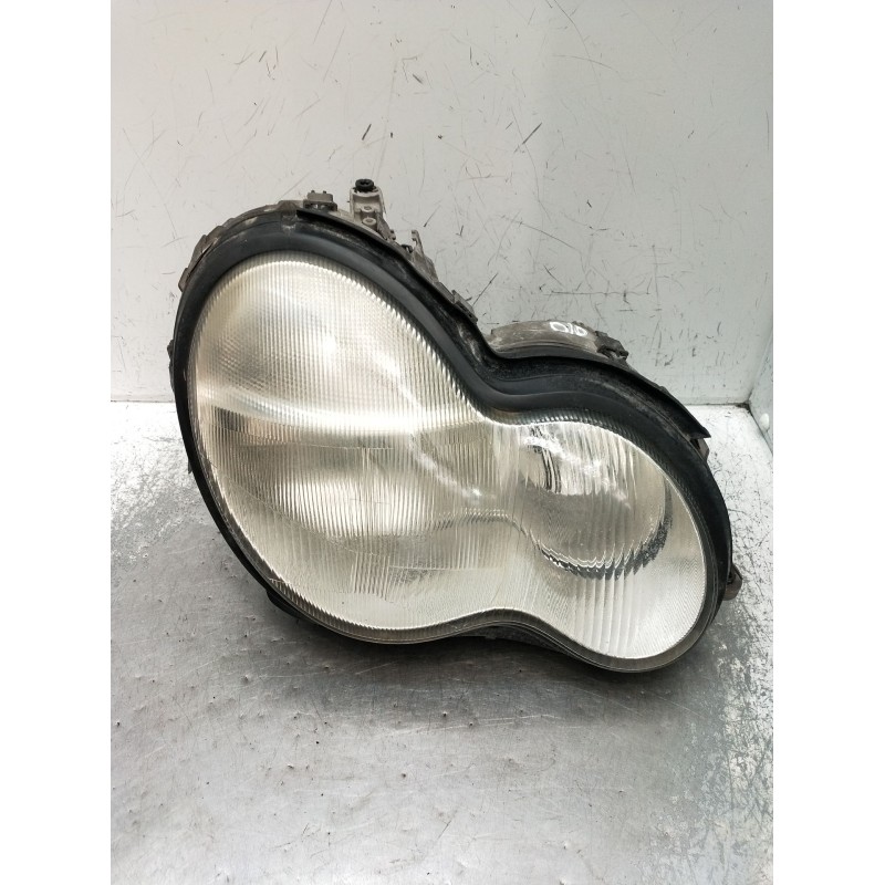 Recambio de faro derecho para mercedes-benz clase c (w203) c 220 cdi (203.006) referencia OEM IAM 1307329072 0301166271 XENON 20