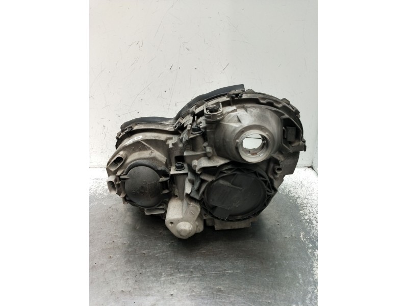 Recambio de faro derecho para mercedes-benz clase c (w203) c 220 cdi (203.006) referencia OEM IAM 1307329072 0301166271 XENON 20