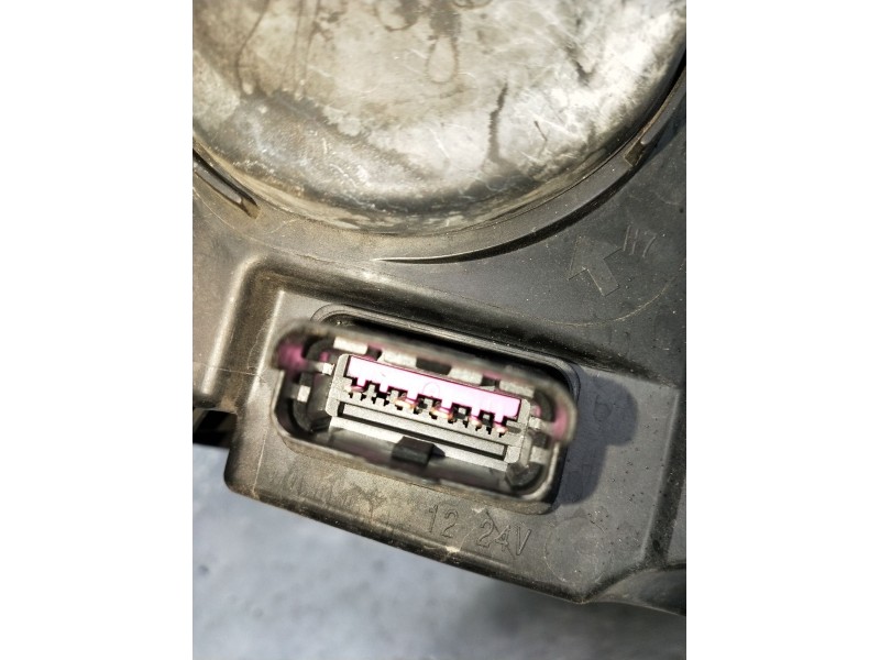 Recambio de faro izquierdo para renault megane iii hatchback (bz0/1_, b3_) 1.5 dci (bz09, bz0d, bz1w, bz29, bz14) referencia OEM